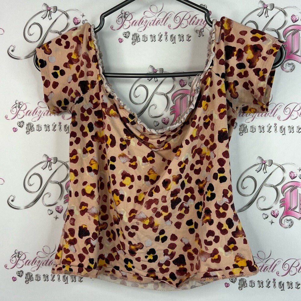 Guess tshirt cheetah animal print Multicolor Leopard Print Crop Top